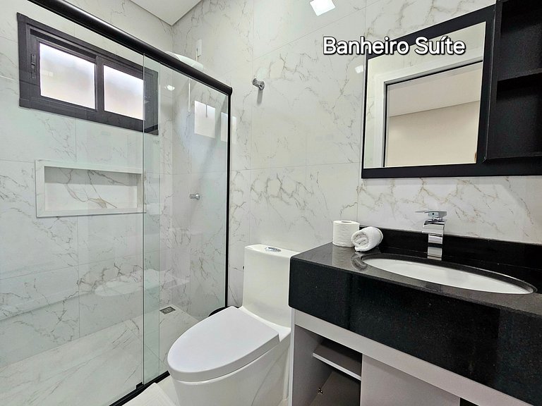 Casa Novíssima Piscina prox Cataratas e Centro