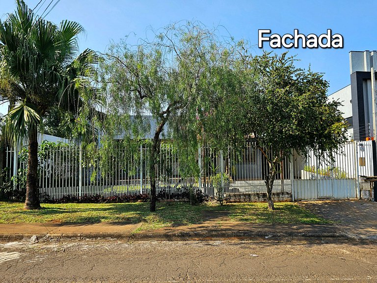 Casa 4 quartos c Piscina 20 min dos Atrativos