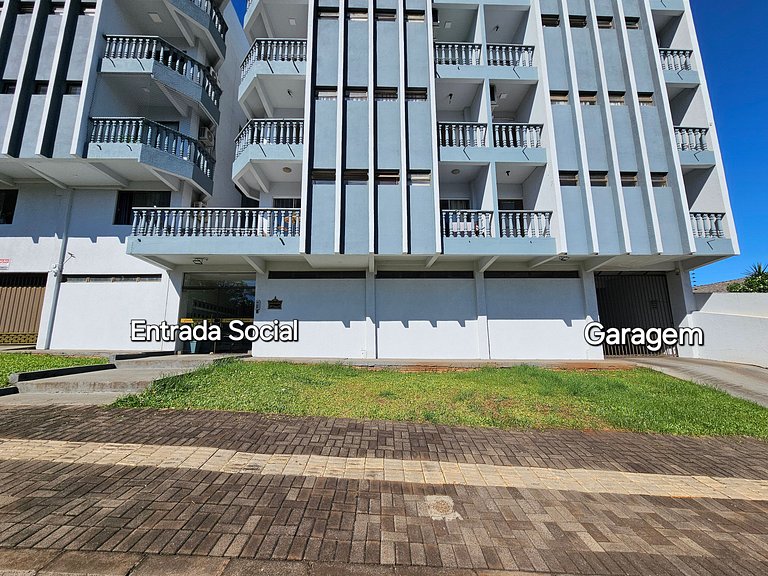 Apt região central para 5 com garagem