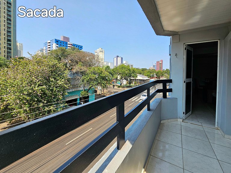 Apt Centro 2 quartos 2 banheiros com garagem