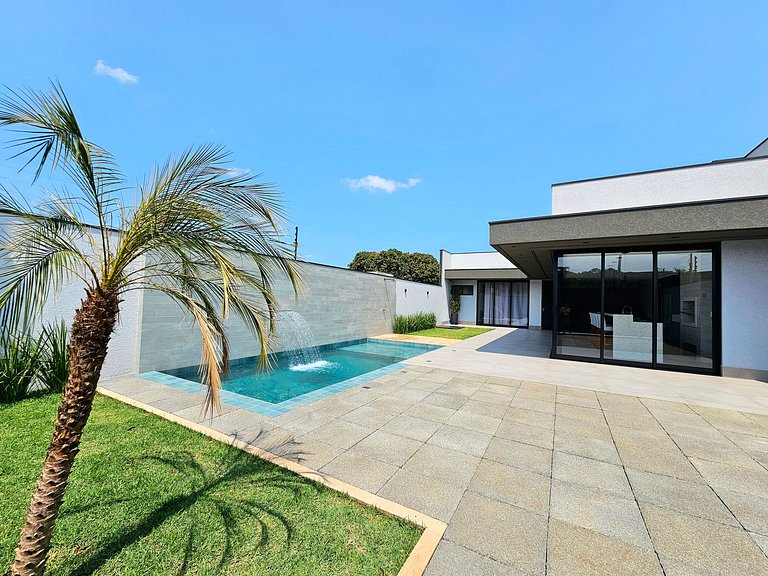 Casa Alto Padrão 7 pessoas prox Hospital Unimed
