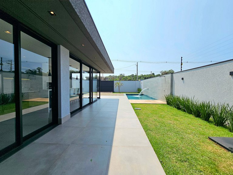 Casa Alto Padrão 7 pessoas prox Hospital Unimed