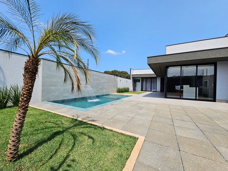 Casa Alto Padrão 7 pessoas prox Hospital Unimed