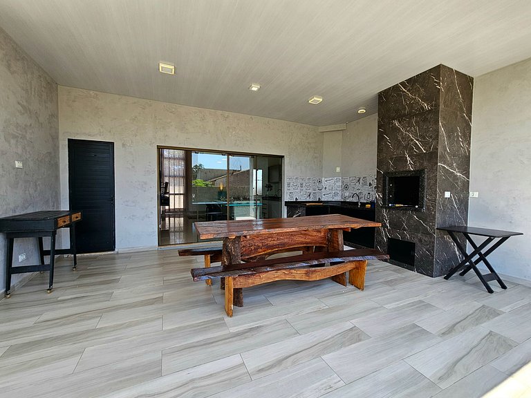 Casa quintal amplo prox Cataratas Aeropt e Argenti