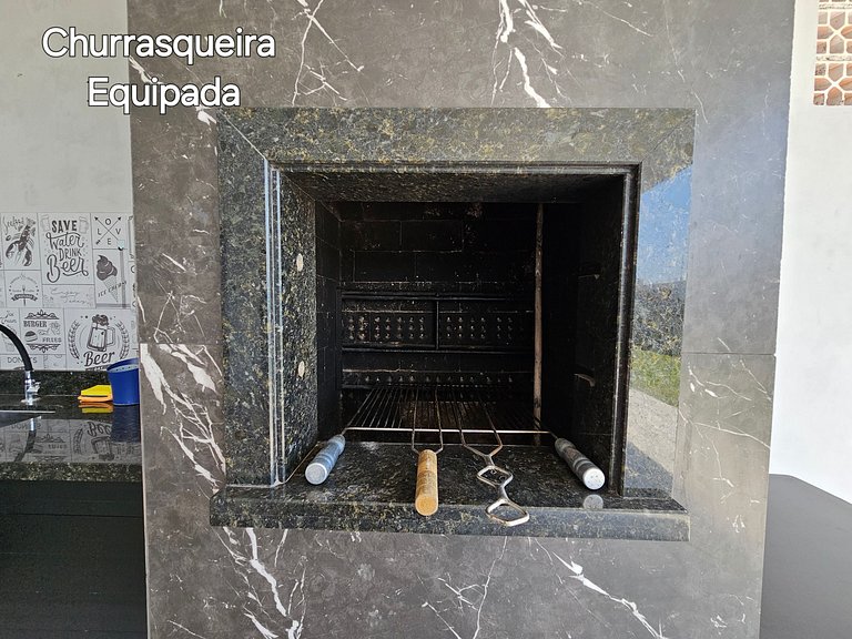 Casa quintal amplo prox Cataratas Aeropt e Argenti
