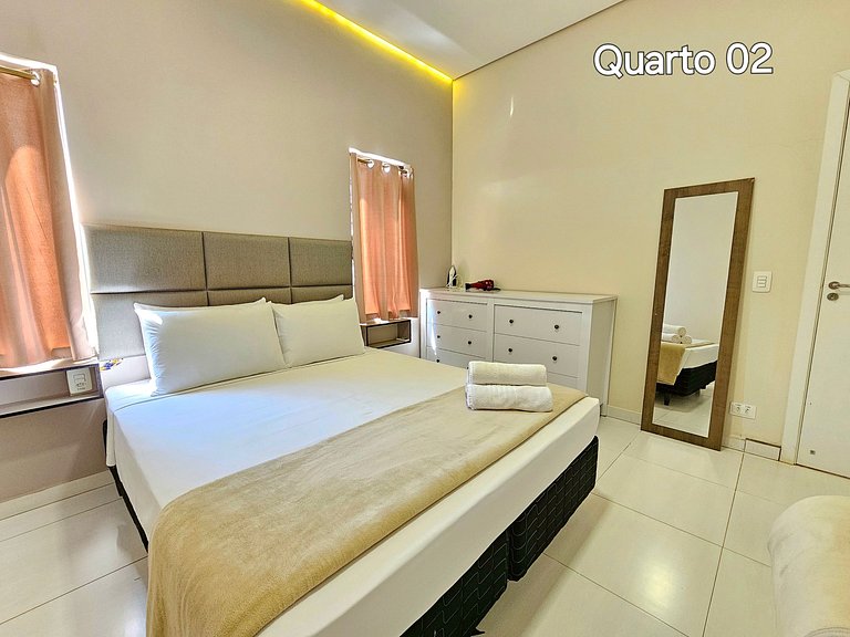 Casa quintal amplo prox Cataratas Aeropt e Argenti