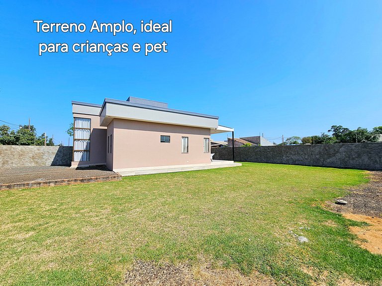 Casa quintal amplo prox Cataratas Aeropt e Argenti