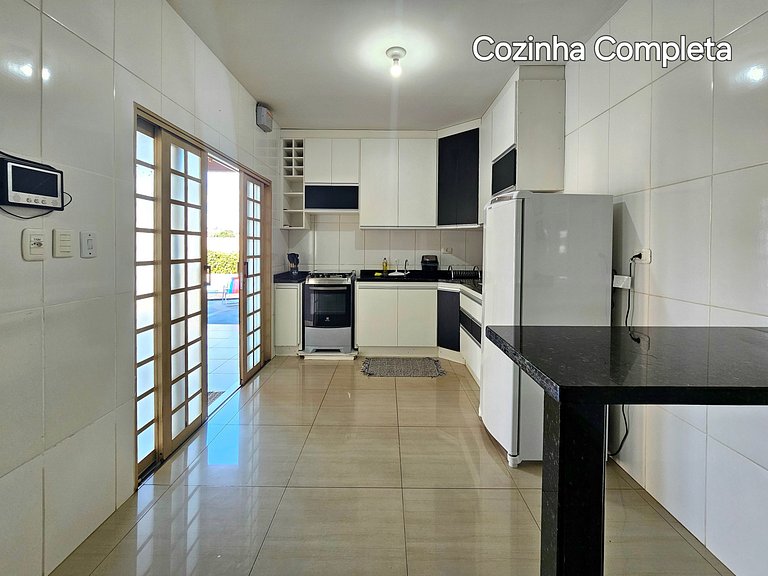 Casa com piscina e churrasq prox paraguai itaipu
