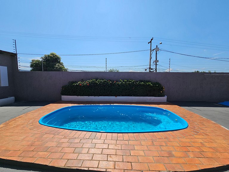 Casa com piscina e churrasq prox paraguai itaipu