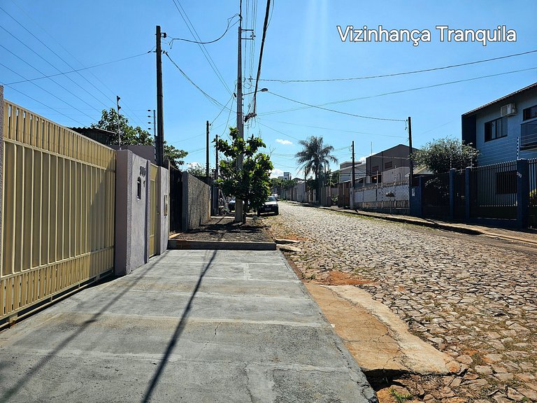 Casa com piscina e churrasq prox paraguai itaipu