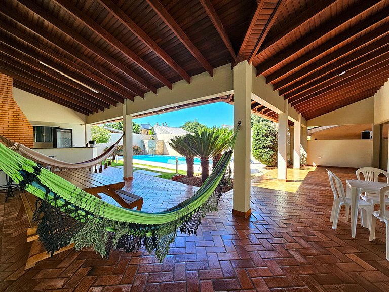 Linda casa 5 quartos prox a av cataratas e centro