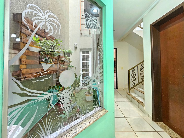 Linda casa 5 quartos prox a av cataratas e centro