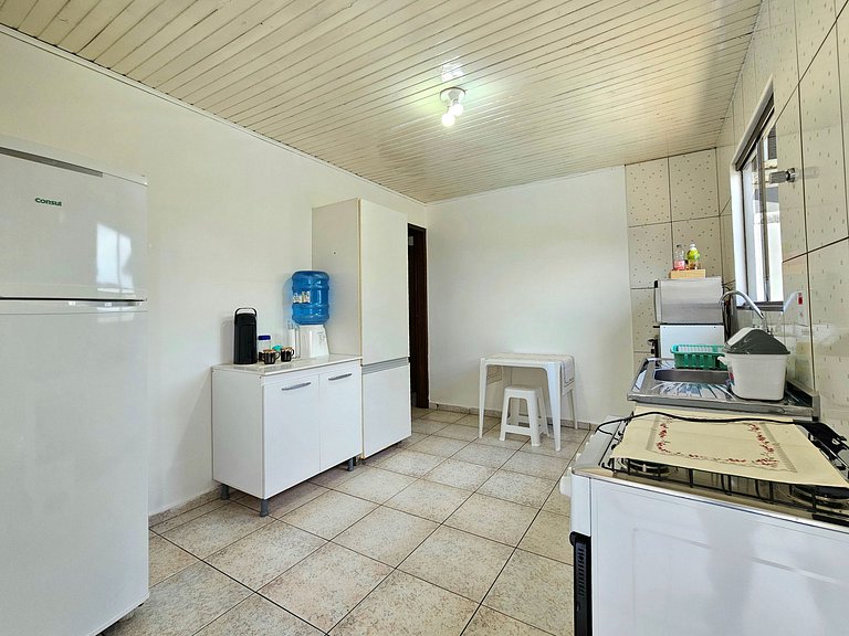Casa 3 quartos piscina prox Centro e Argentina