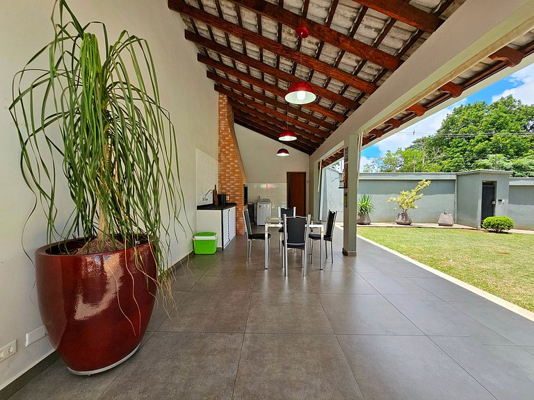 Alto Padrão quarto térreo, no centro de Foz
