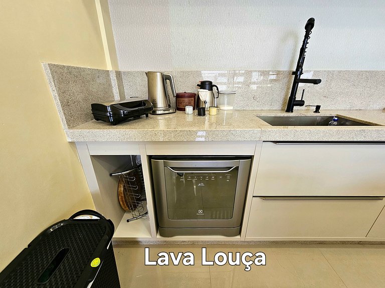 Alto Padrão quarto térreo, no centro de Foz
