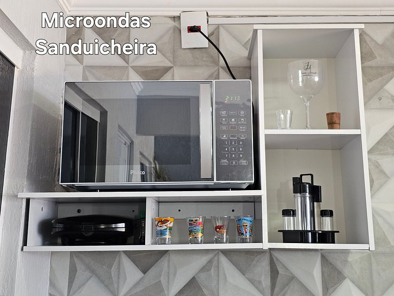 Casa 2 suítes churrasq e piscina 7 min do centro
