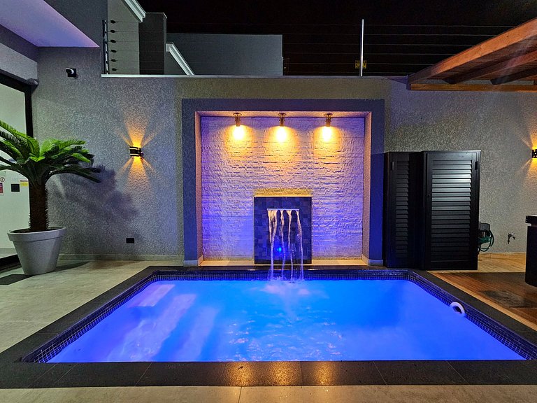 Casa 02 Nova com lazer TOP 10 min Paraguai