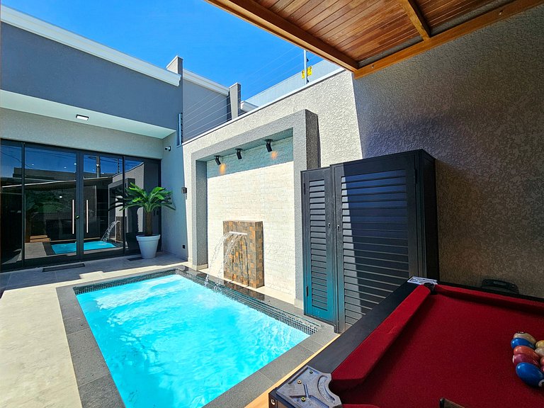 Casa 02 Nova com lazer TOP 10 min Paraguai