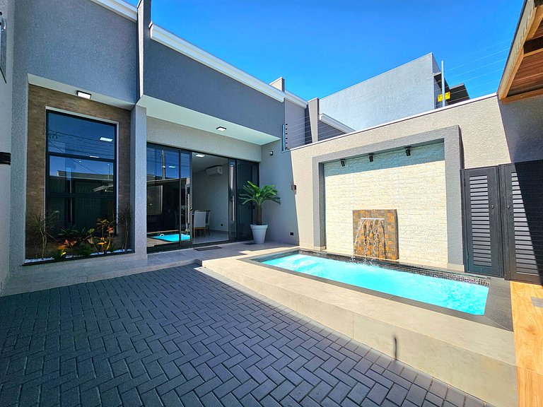 Casa 02 Nova com lazer TOP 10 min Paraguai