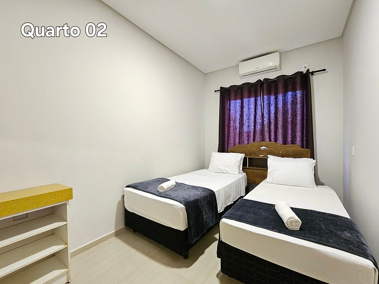 Casa 3 quartos 2 banheiros com piscina 10mi centro