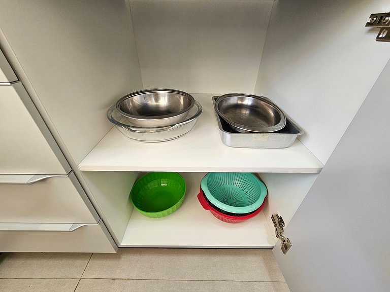 Sobrado novíssimo 3 quartos melhor bairro de foz