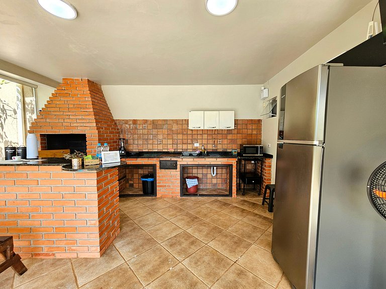 Casa piscina Quintal amplo 3 min centro