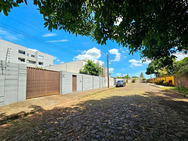 Casa piscina Quintal amplo 3 min centro