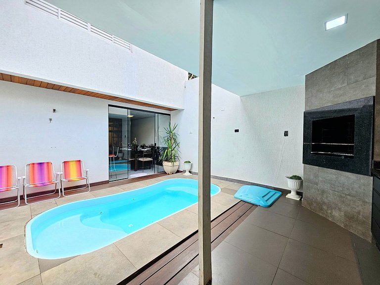 Sobrado com Piscina prox Centro e Cataratas