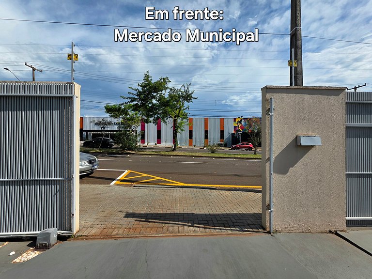 5 Quartos 4 Banheiros, na Vila A, a 5 min Paraguai