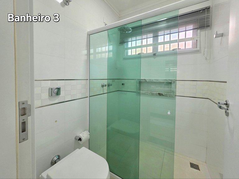 5 Quartos 4 Banheiros, na Vila A, a 5 min Paraguai