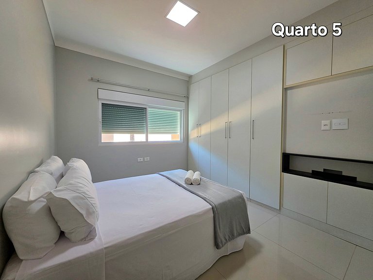 5 Quartos 4 Banheiros, na Vila A, a 5 min Paraguai