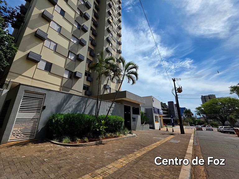 Apt Centro 3 quartos 2 banheiros com garagem