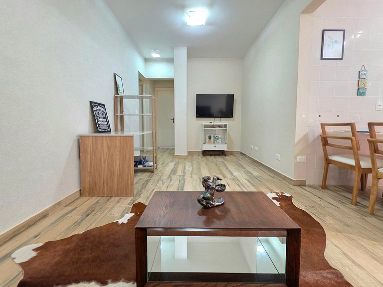 Apt Centro 3 quartos 2 banheiros com garagem