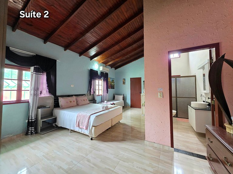 Casa 3 suítes 5km das Cataratas