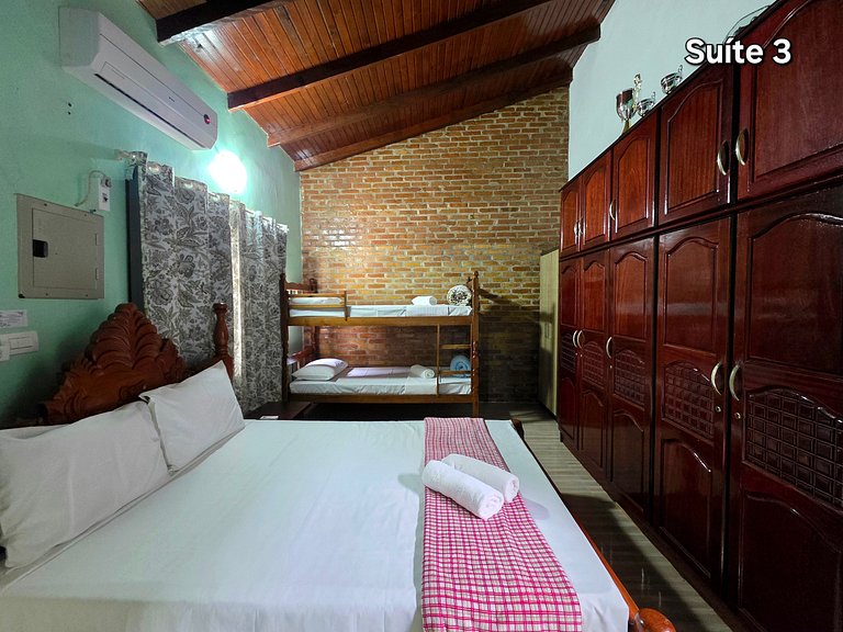 Casa 3 suítes 5km das Cataratas