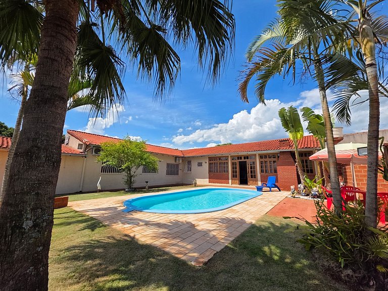 Casa 3 suítes 5km das Cataratas