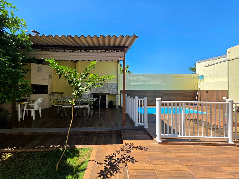 Casa 3 quartos prox Cataratas e centro com quintal