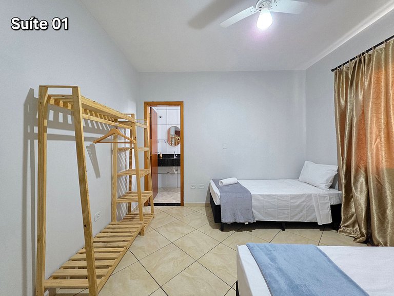Amplo 2 suítes + 2 quartos prox Paraguai