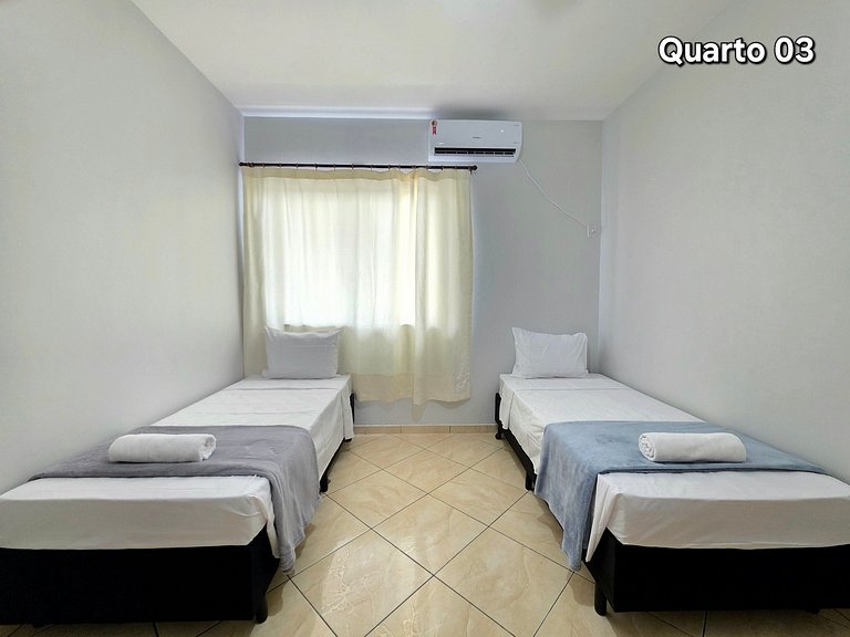 Amplo 2 suítes + 2 quartos prox Paraguai