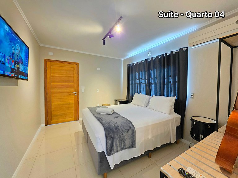 Casa Ampla 5 quartos área lazer TOP lado Paraguai