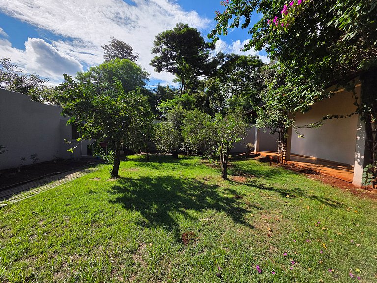 7 quartos - ótima área de lazer prox Centro e Cataratas