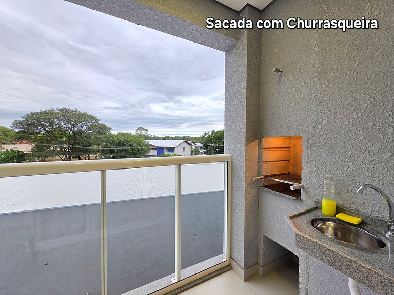 Apt Alto Pãdrão 2 quartos 2 banheiros 2 min centro