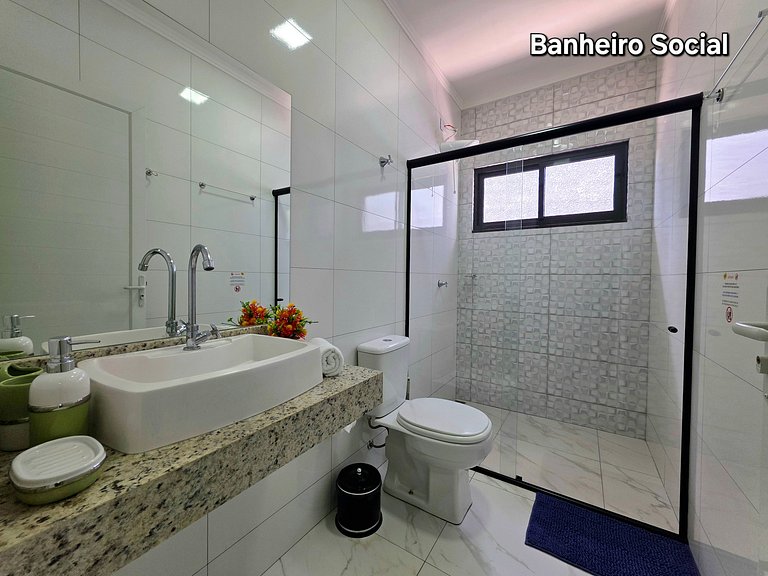 Casa até 7 pessoas NOVA prox Cataratas e Aeroport.