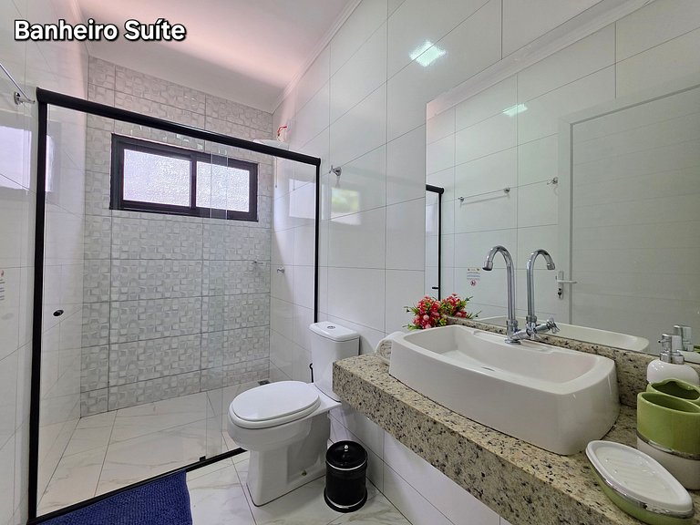 Casa até 7 pessoas NOVA prox Cataratas e Aeroport.