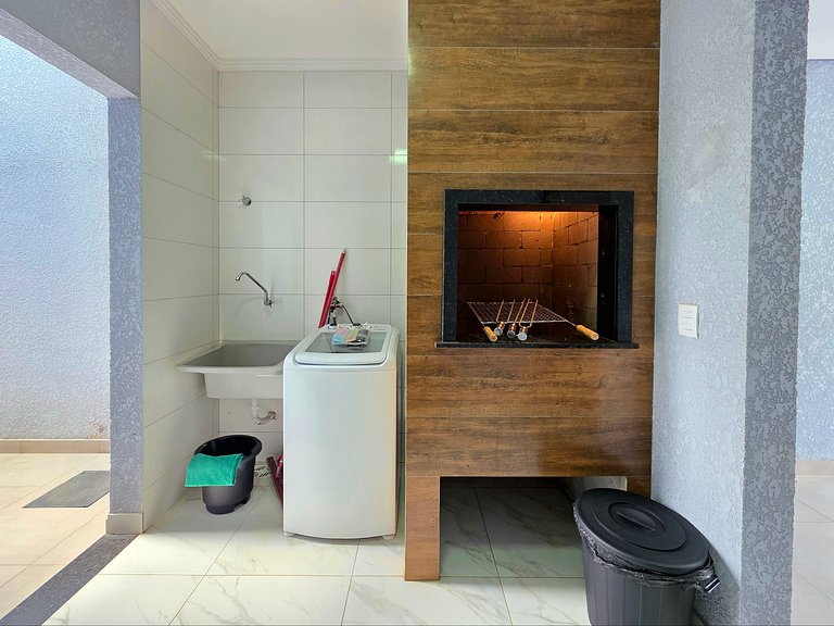 Casa até 7 pessoas NOVA prox Cataratas e Aeroport.