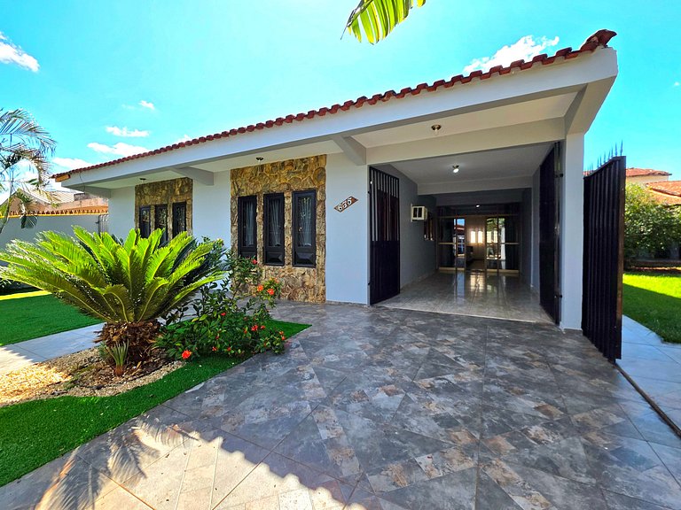 Casa Quintal Amplo prox Cataratas 4 quartos