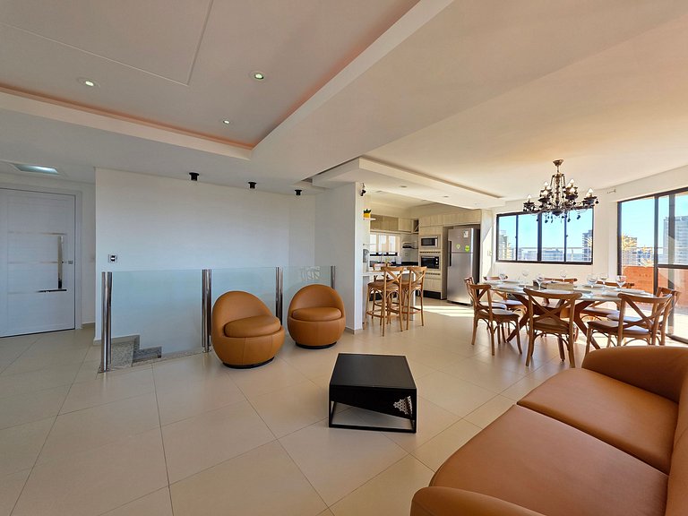 Cobertura Centro de Foz - Duplex com piscina
