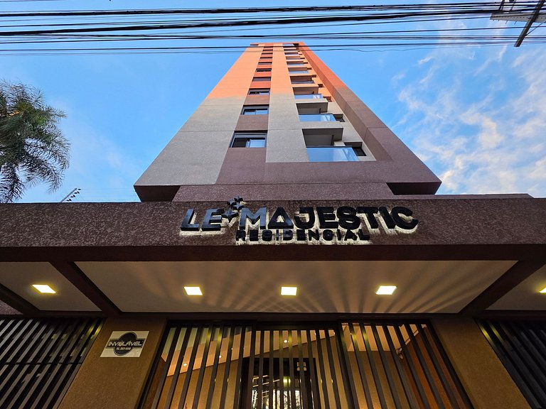 Novo Centro 2 quartos 2 banheiros e churrasqueira