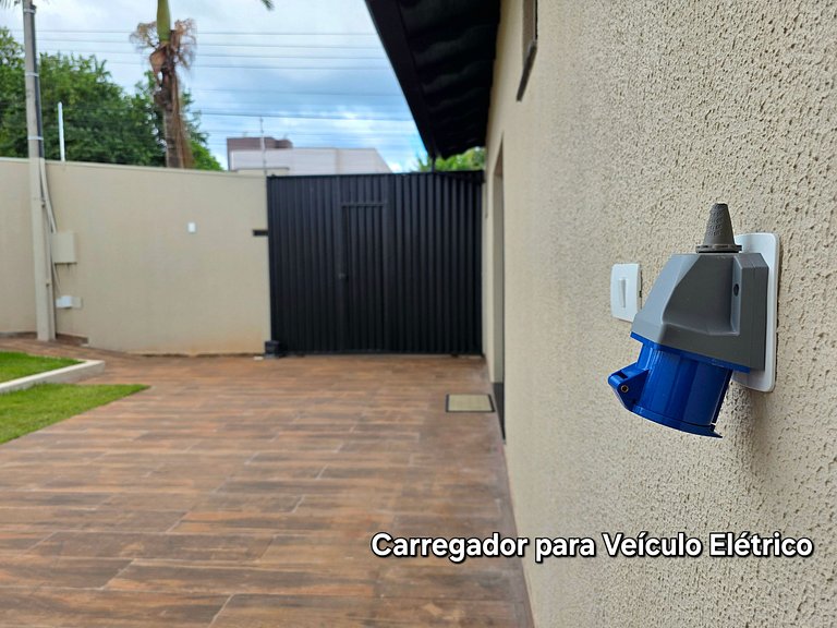 2 Suítes Novas Alto padrão Área de Lazer Ampla