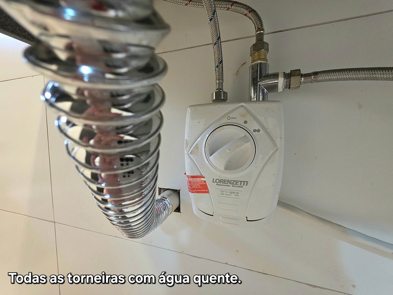 2 Suítes Novas Alto padrão Área de Lazer Ampla